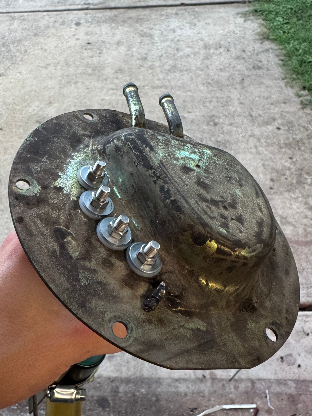 Fuel Hat Electrical Pass Through Stud Kit